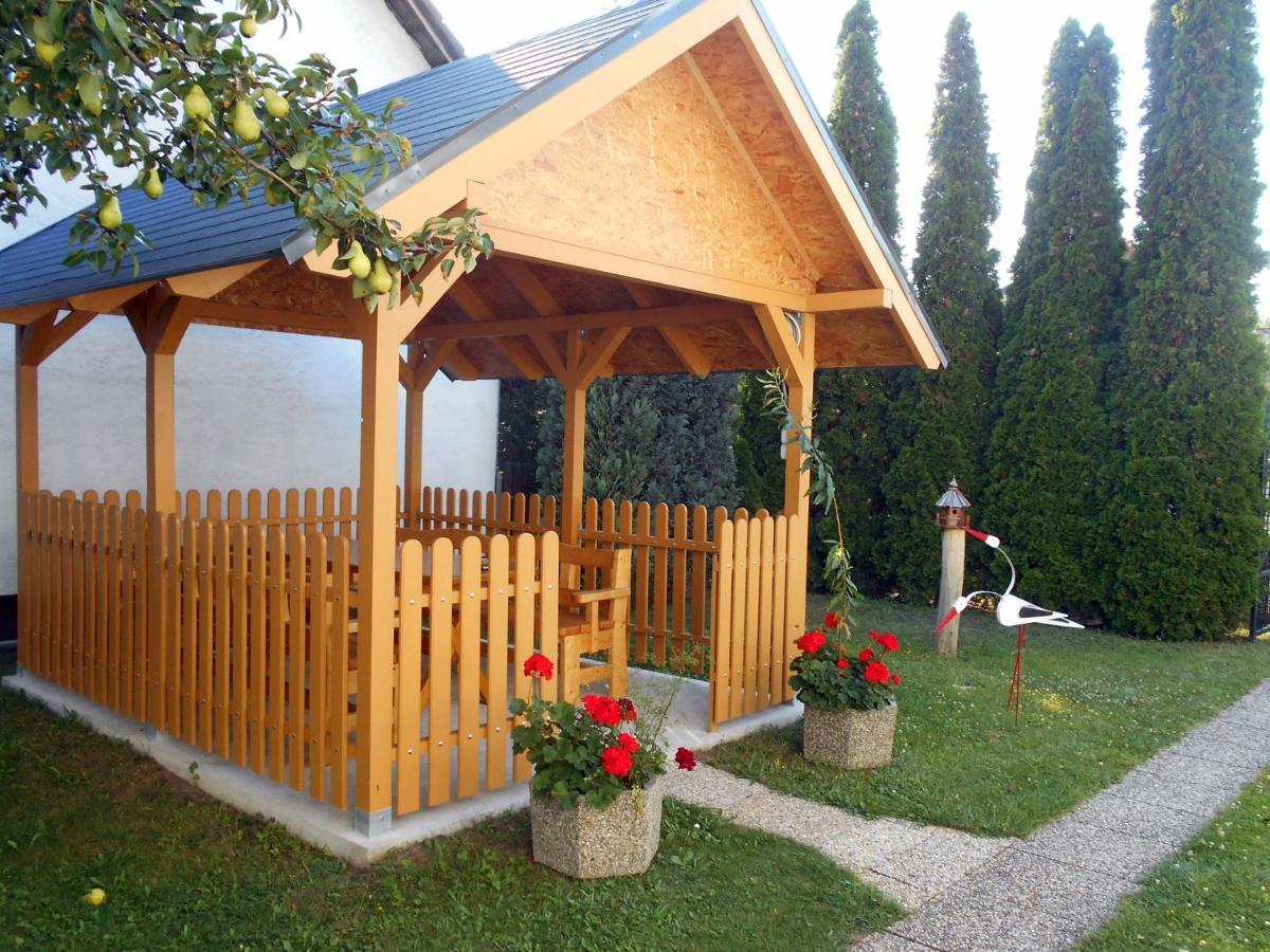 Árpád Panzió Győr Exterior foto